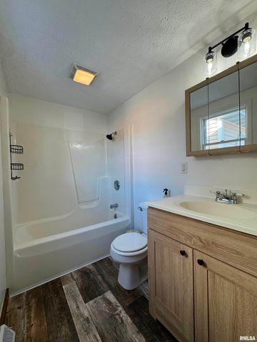 4140 Selfick Lane, Springfield, IL 62702