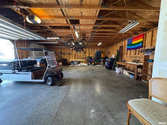 4140 Selfick Lane, Springfield, IL 62702