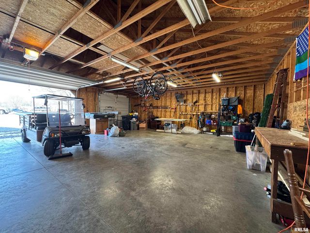 4140 Selfick Lane, Springfield, IL 62702