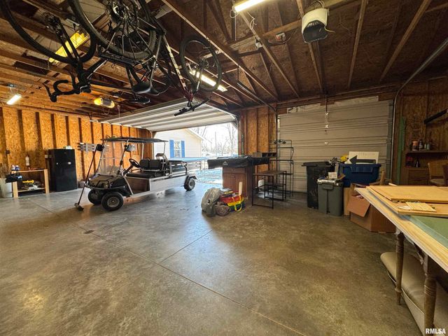 4140 Selfick Lane, Springfield, IL 62702