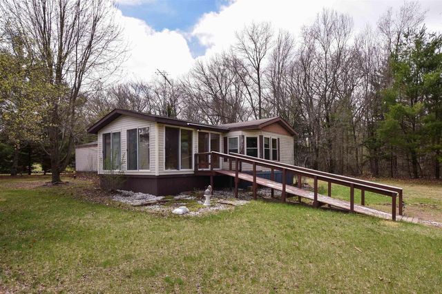 N4555 17TH DRIVE, Wautoma, WI 54982