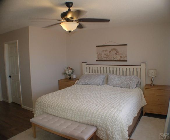 431 N Desert Cove Dr, Pueblo West, CO 81007