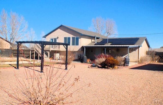 431 N Desert Cove Dr, Pueblo West, CO 81007