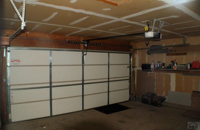 431 N Desert Cove Dr, Pueblo West, CO 81007