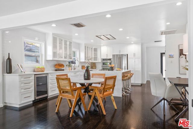4460 Stansbury Avenue, Sherman Oaks, CA 91423