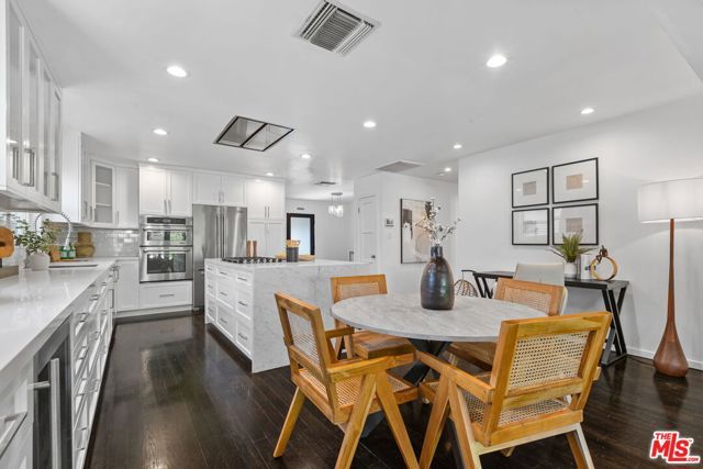 4460 Stansbury Avenue, Sherman Oaks, CA 91423