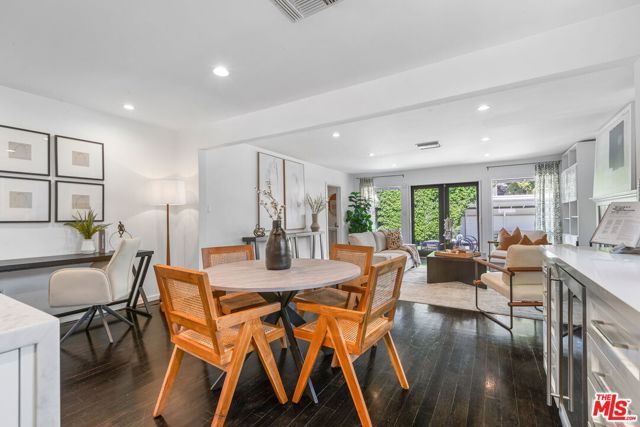 4460 Stansbury Avenue, Sherman Oaks, CA 91423