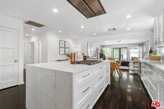 4460 Stansbury Avenue, Sherman Oaks, CA 91423