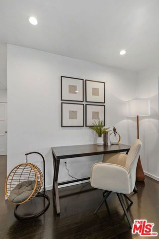 4460 Stansbury Avenue, Sherman Oaks, CA 91423