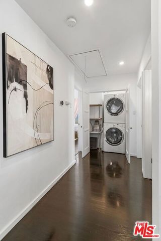 4460 Stansbury Avenue, Sherman Oaks, CA 91423