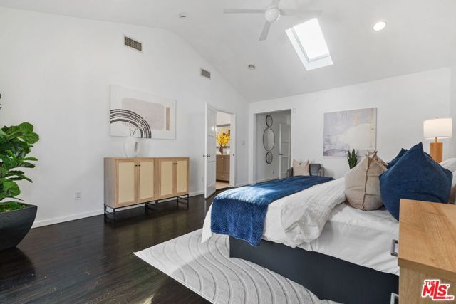 4460 Stansbury Avenue, Sherman Oaks, CA 91423