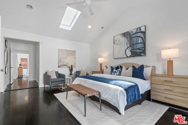 4460 Stansbury Avenue, Sherman Oaks, CA 91423