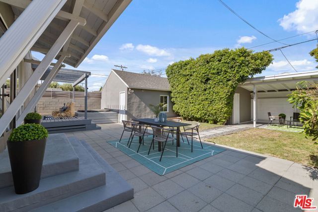 4460 Stansbury Avenue, Sherman Oaks, CA 91423
