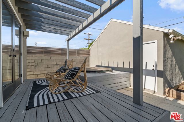 4460 Stansbury Avenue, Sherman Oaks, CA 91423