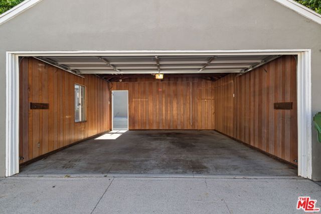 4460 Stansbury Avenue, Sherman Oaks, CA 91423
