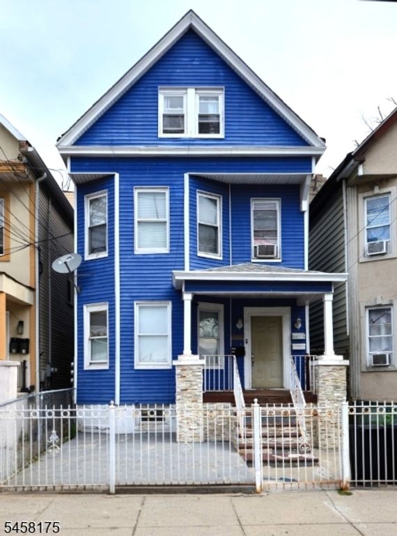 1059 Lafayette St, Elizabeth City, NJ 07201 — exterior