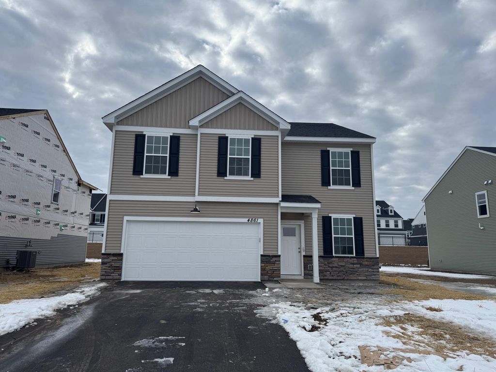 4861 Island Park Drive, Woodbury, MN 55129