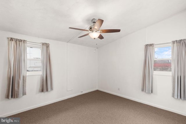 208 GLOUCESTER DR, Glen Burnie, MD 21061