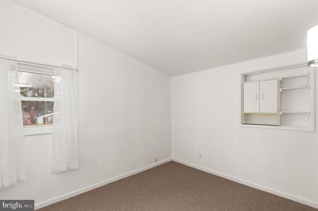 208 GLOUCESTER DR, Glen Burnie, MD 21061