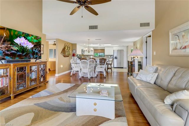 4811 S Landings DR # 202, Fort Myers, FL 33919