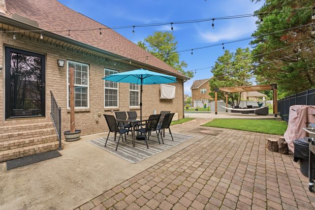2725 Aristocrate Dr, Murfreesboro, TN 37128