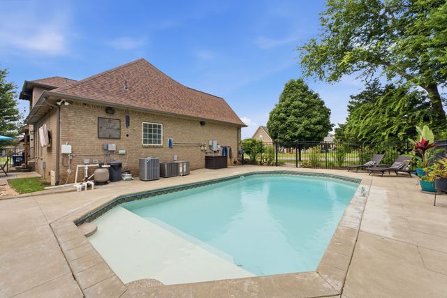 2725 Aristocrate Dr, Murfreesboro, TN 37128