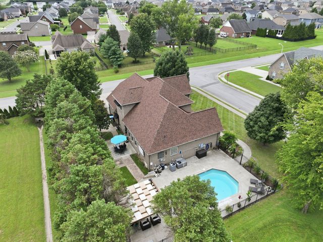 2725 Aristocrate Dr, Murfreesboro, TN 37128
