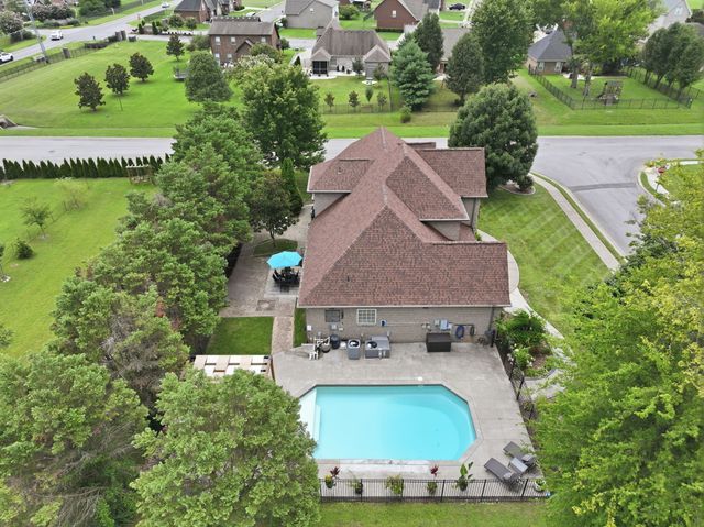 2725 Aristocrate Dr, Murfreesboro, TN 37128