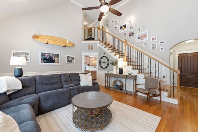 2725 Aristocrate Dr, Murfreesboro, TN 37128