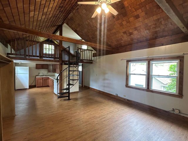 8216 199th AVENUE, Bristol, WI 53104