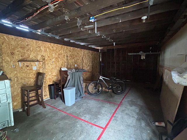 8216 199th AVENUE, Bristol, WI 53104