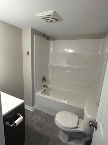 8216 199th AVENUE, Bristol, WI 53104