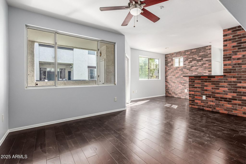 3302 N 7TH Street 225, Phoenix, AZ 85014