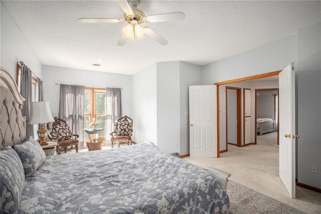 4001 NE 60th Terrace, Gladstone, MO 64119