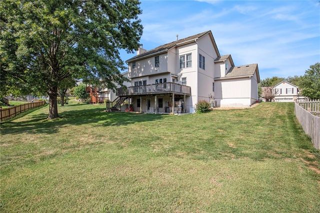 4001 NE 60th Terrace, Gladstone, MO 64119