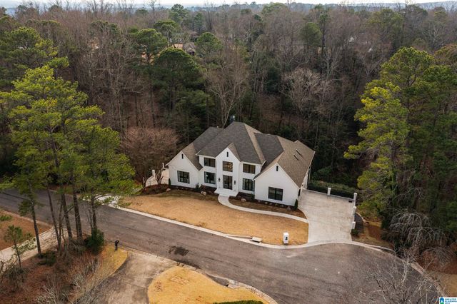 2105 LONGLEAF CIRCLE, Vestavia Hills, AL 35216