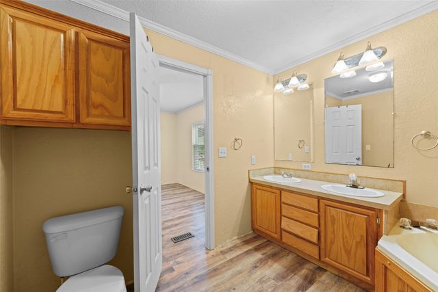 130 Private Road 6453, Palestine, TX 75803