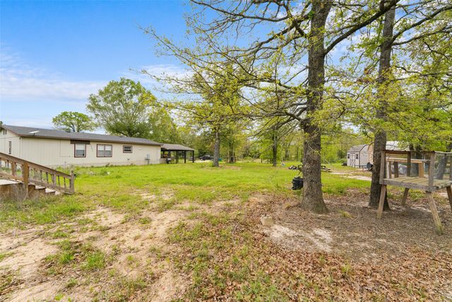 130 Private Road 6453, Palestine, TX 75803