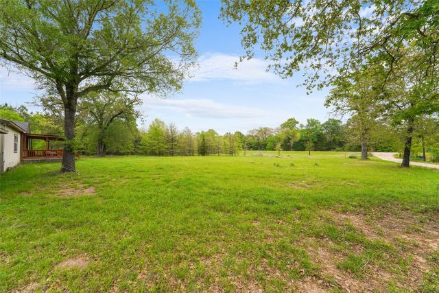 130 Private Road 6453, Palestine, TX 75803