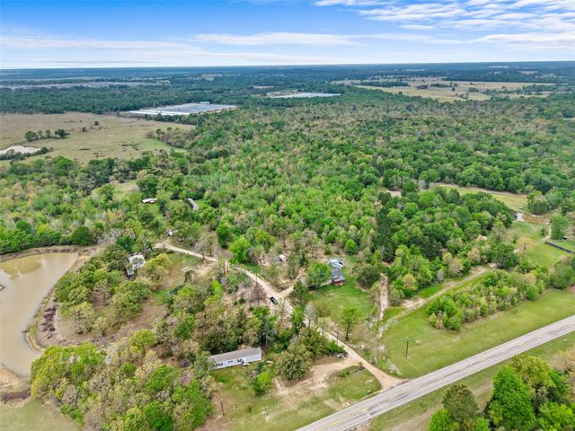130 Private Road 6453, Palestine, TX 75803