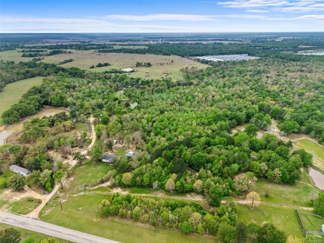 130 Private Road 6453, Palestine, TX 75803