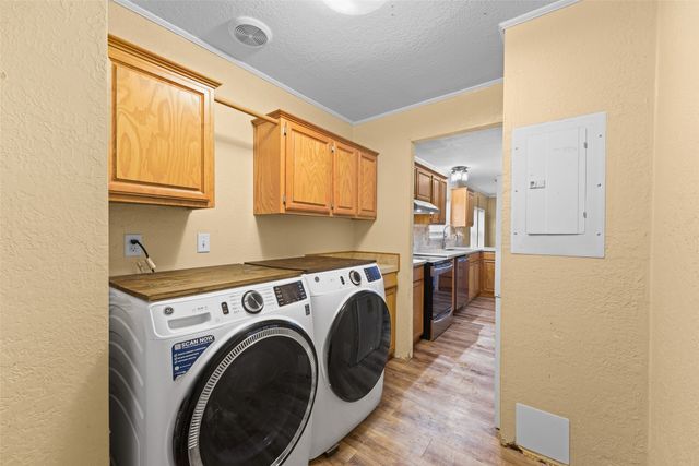 130 Private Road 6453, Palestine, TX 75803