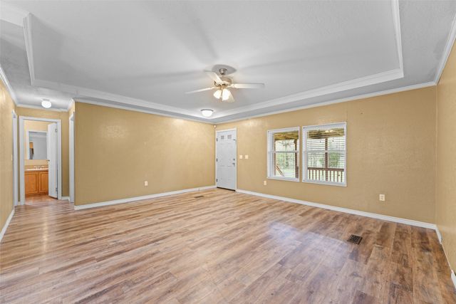 130 Private Road 6453, Palestine, TX 75803