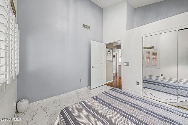 6374 W FIREBIRD Drive, Glendale, AZ 85308