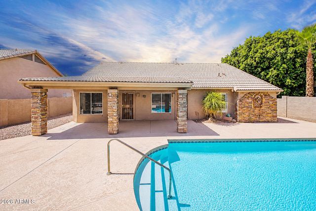 6374 W FIREBIRD Drive, Glendale, AZ 85308