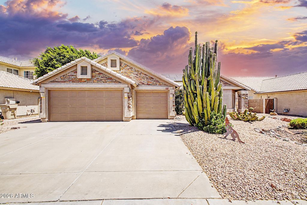 6374 W FIREBIRD Drive, Glendale, AZ 85308 — photo 5