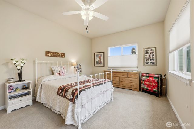 9235 180th Lane SW, Rochester, WA 98579