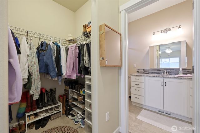 9235 180th Lane SW, Rochester, WA 98579