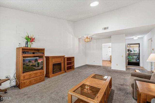15229 Village 15, Camarillo, CA 93012
