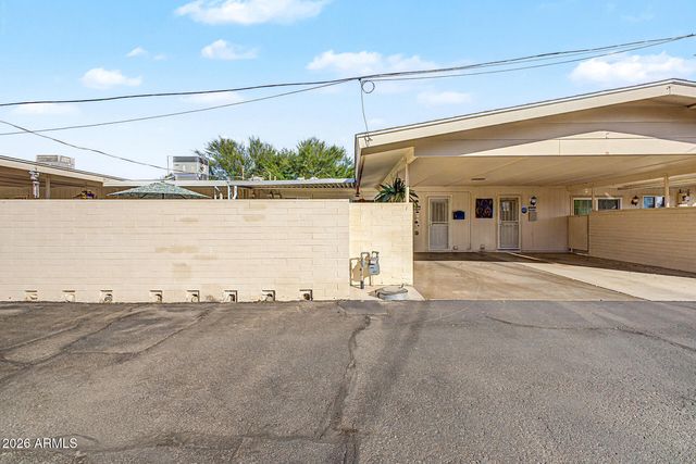 10547 W COGGINS Drive, Sun City, AZ 85351